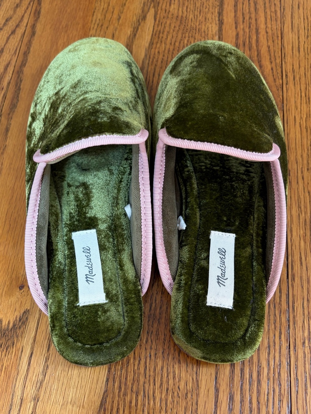 Madewell Ezra Mule Slipper in Green Velvet Pink Piping - Picture 5 of 9